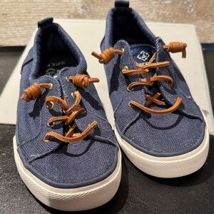 Ladies 7.5 sperrys navy